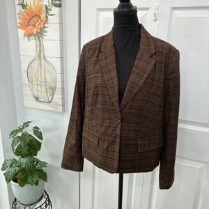 Croft & Borrow Plaid Blazer